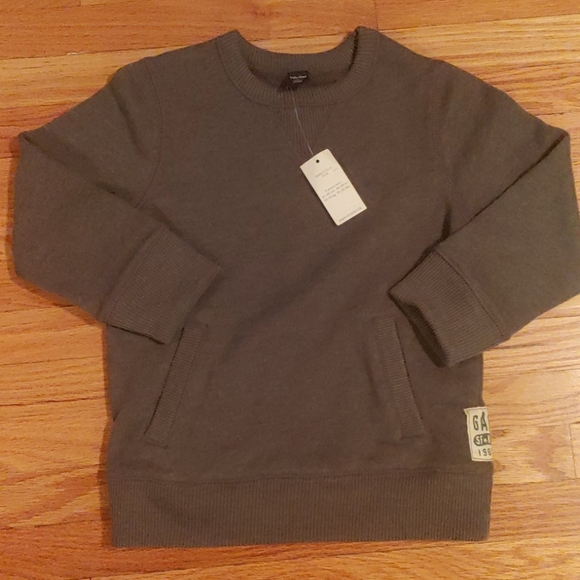 GAP NWT Sweater - Sweatshirt - Picture 2 of 3